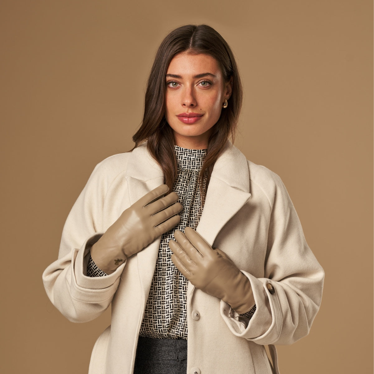 Ivy (beige) - Gants tactiles en cuir de mouton et doublure en laine/cachemire - Schwartz & von Halen FR - Gants en Cuir - 5