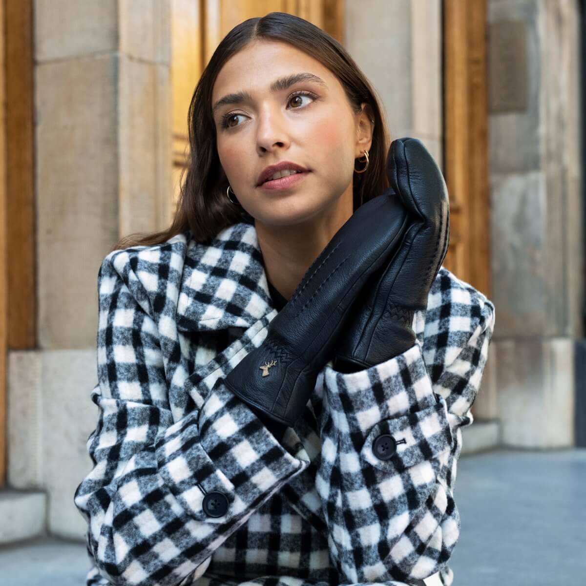 Eva - Élégantes moufles pour femmes en peau de chèvre avec luxueuse doublure en fausse fourrure - Schwartz & von Halen FR - Gants en Cuir - 11