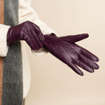 Ivy (violet) - Gants en peau de mouton avec doublure en laine/cachemire & fonction écran tactile - Schwartz & von Halen FR - Gants en Cuir - 12