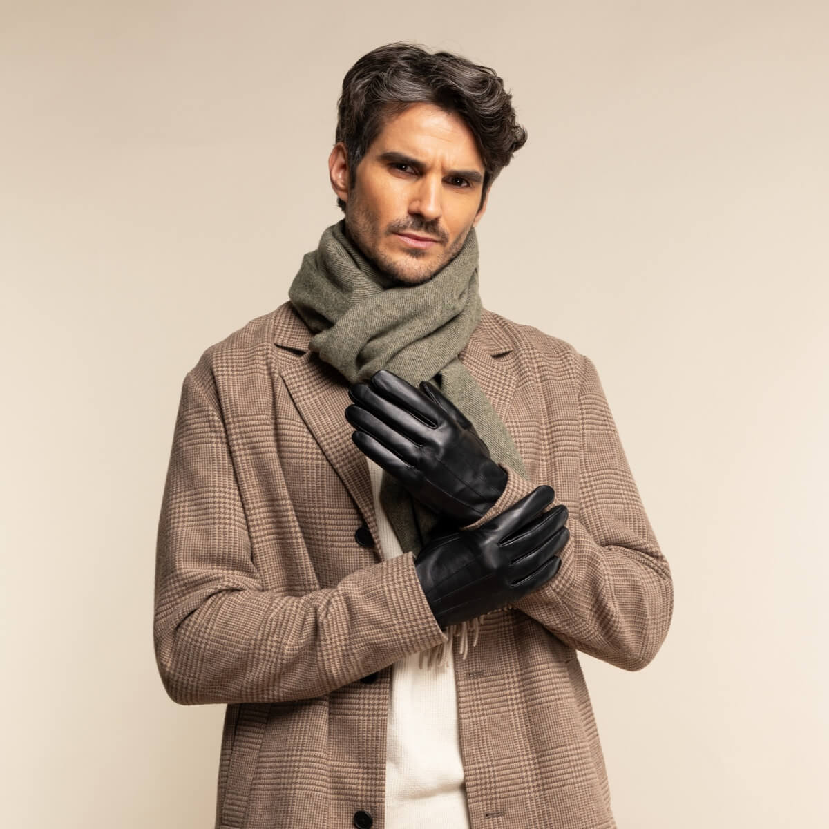 James (noir) – Gants classiques en cuir de mouton avec doublure luxueuse en cachemire et fonction tactile - Schwartz & von Halen FR - Gants en Cuir - 6