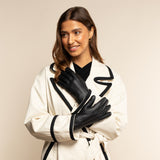 Julia (noir) - Gants en peau de chèvre avec luxueuse doublure en fausse fourrure & fonction écran tactile - Schwartz & von Halen FR - Gants en Cuir - 5