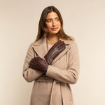 Julia (marron) - Gants en peau de chèvre avec luxueuse doublure en fausse fourrure & fonction écran tactile - Schwartz & von Halen FR - Gants en Cuir - 5