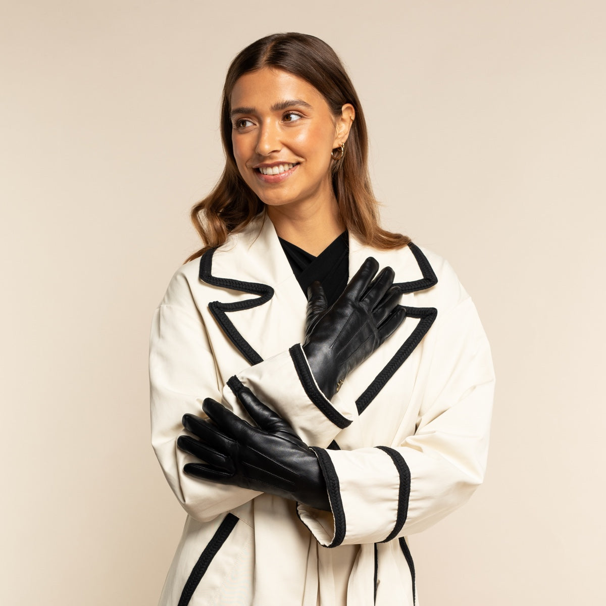 Olivia - Gants en peau de mouton avec luxueuse doublure en fausse fourrure & fonction écran tactile  - Schwartz & von Halen FR - Gants en Cuir - 6