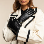 Olivia - Gants en peau de mouton avec luxueuse doublure en fausse fourrure & fonction écran tactile  - Schwartz & von Halen FR - Gants en Cuir - 7