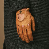 Silvio (cognac) - Gants de conduite exclusifs pour hommes en cuir de pécari