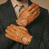 Silvio (cognac) - Gants de conduite exclusifs pour hommes en cuir de pécari