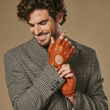 Zane (cognac) – luxueux gants de conduite sans doigts en cuir de cerf américain