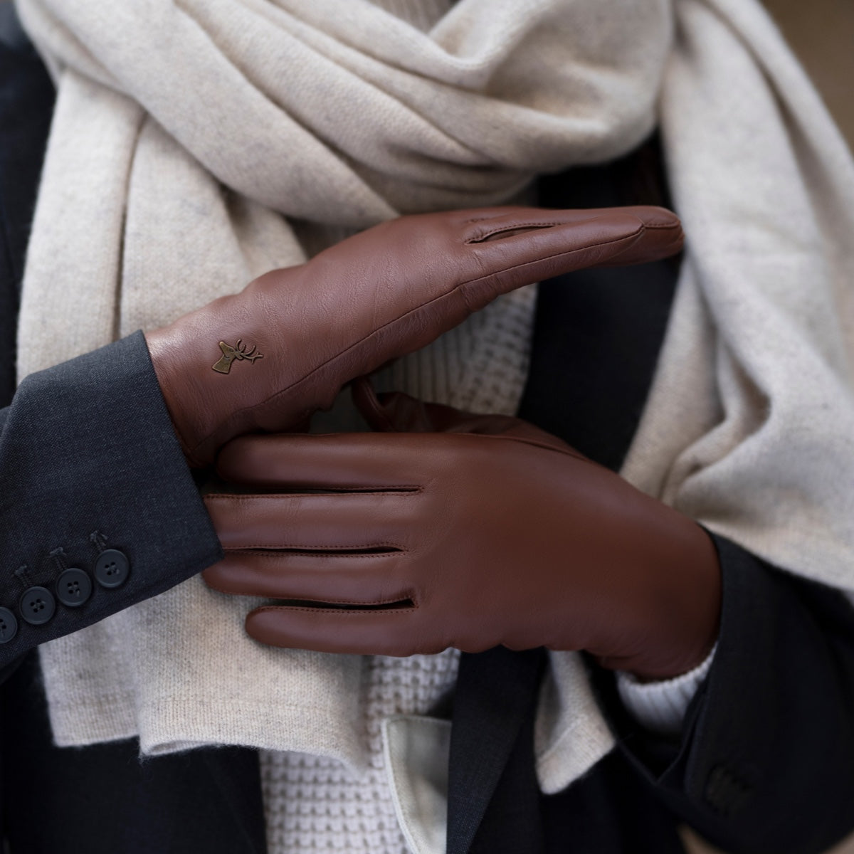 Ivy (marron) - Gants tactiles en cuir de mouton et doublure en laine/cachemire - Schwartz & von Halen FR - Gants en Cuir - 6