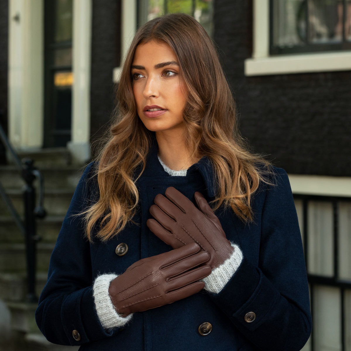 Emily (marron) - Gants en cuir de cerf (American deerskin) et doublure en laine - Schwartz & von Halen FR - Gants en Cuir - 5