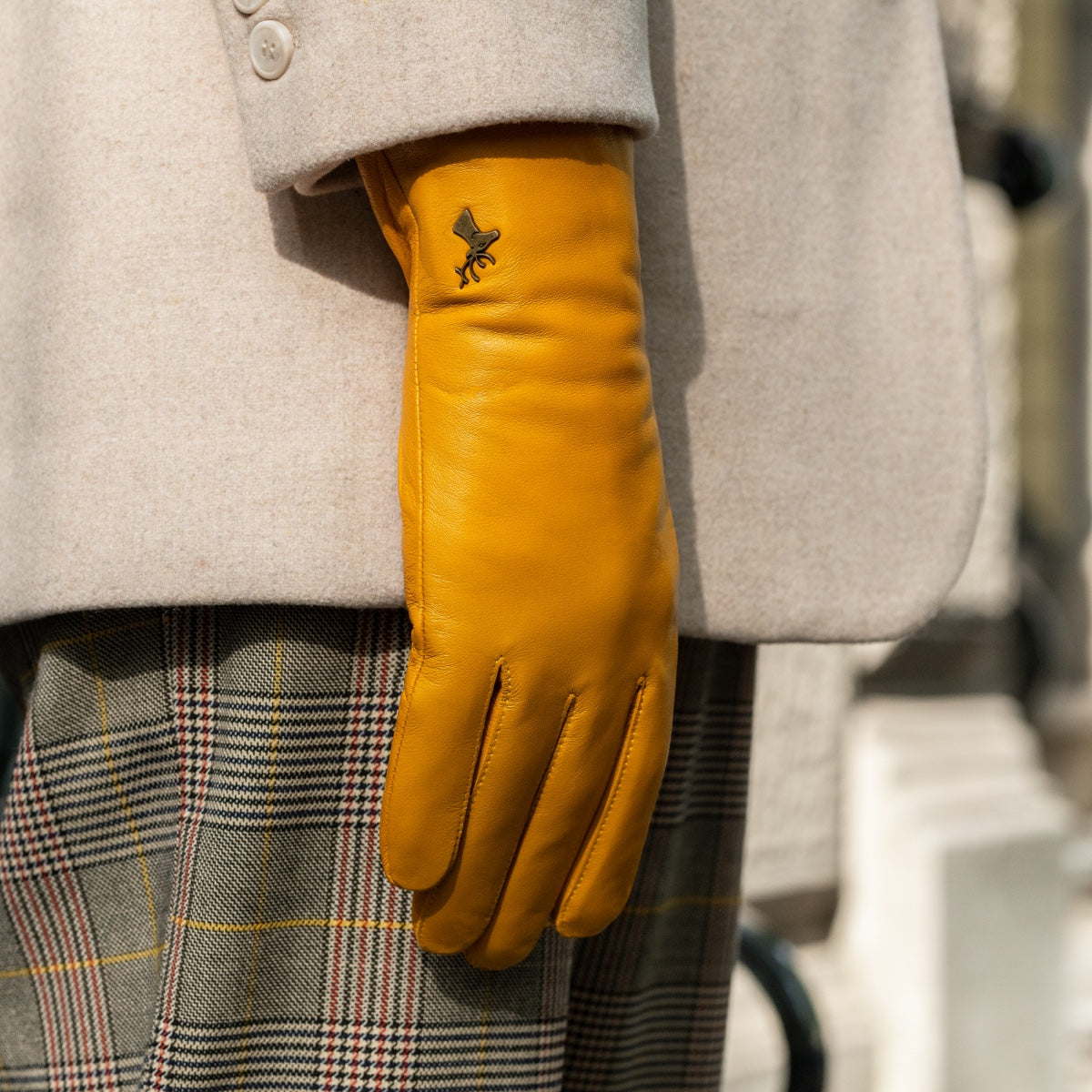 Ivy (jaune) - Gants tactiles en cuir de mouton et doublure en laine/cachemire - Schwartz & von Halen FR - Gants en Cuir - 7