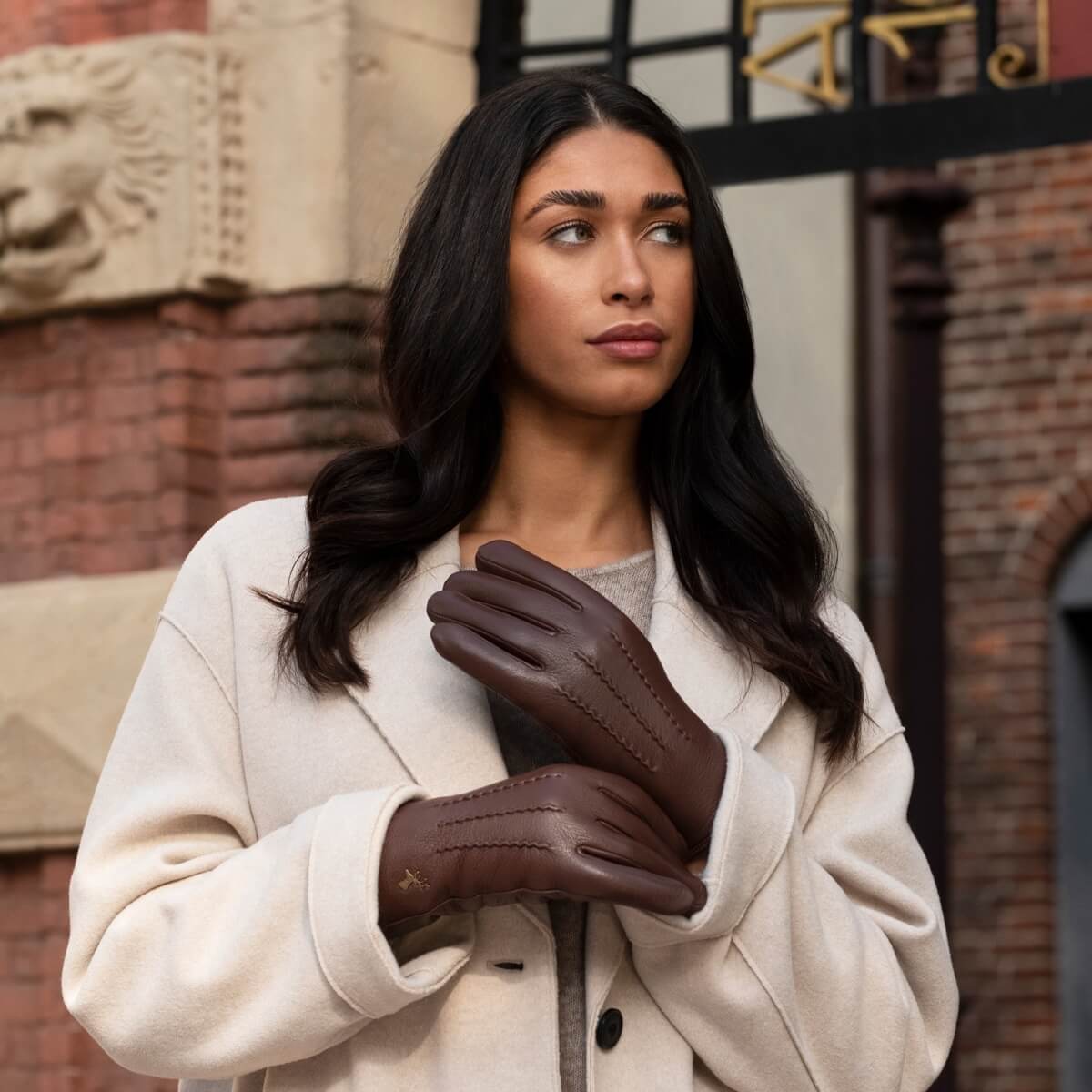 Alessandra (marron) - Gants tactiles en cuir de chèvre et doublure en laine d'agneau - Schwartz & von Halen FR - Gants en Cuir - 10