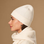 Mischa (bleu marine) – luxueux bonnet en laine mérinos douce (unisexe) - Schwartz & von Halen FR - 1