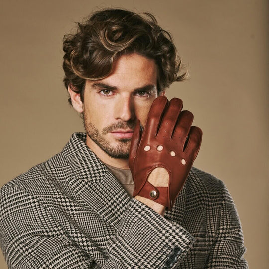 Gosling (cognac) - Gants tactiles de conduite classiques en cuir d'agneau