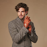 Gosling (cognac) - Gants tactiles de conduite classiques en cuir d'agneau