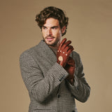 Gosling (cognac) - Gants tactiles de conduite classiques en cuir d'agneau