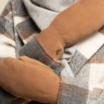 Hailey (camel) - moufles en daim de chèvre avec luxueuse doublure en shearling (fourrure de mouton) - Schwartz & von Halen FR - Gants en Cuir - 10