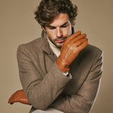 Harvey (cognac) - Gants en peau de chèvre avec luxueuse doublure en laine & fonction écran tactile