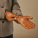 Harvey (cognac) - Gants en peau de chèvre avec luxueuse doublure en laine & fonction écran tactile