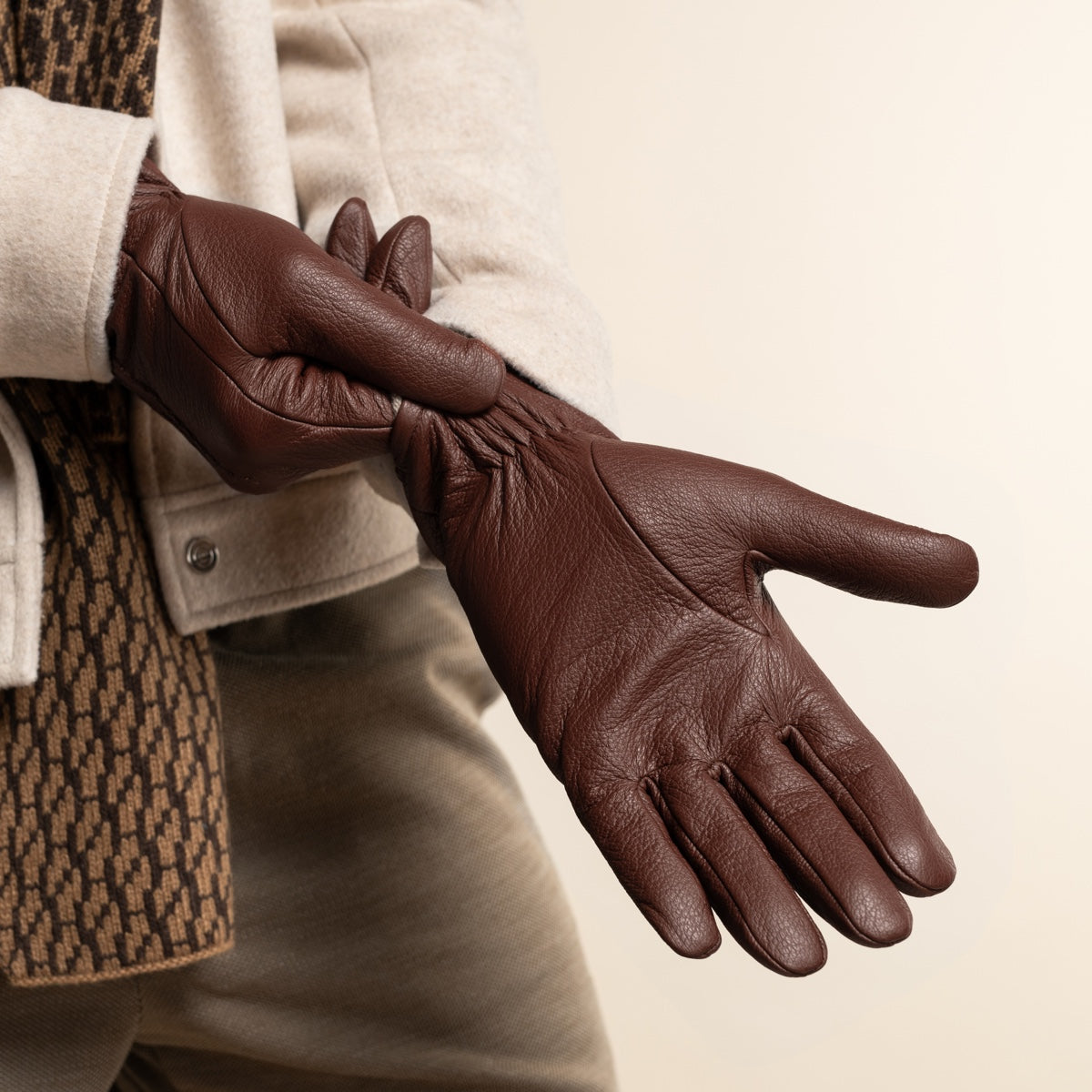 Harvey (cognac) - Gants en peau de chèvre avec luxueuse doublure en laine & fonction écran tactile - Schwartz & von Halen FR - Gants en Cuir - 13