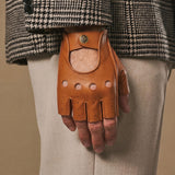 Liam (cognac) – Gants de conduite classiques sans doigts en agneau pour homme