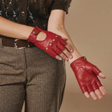 Selena (rouge) – Gants de conduite classiques sans doigts en agneau pour femme