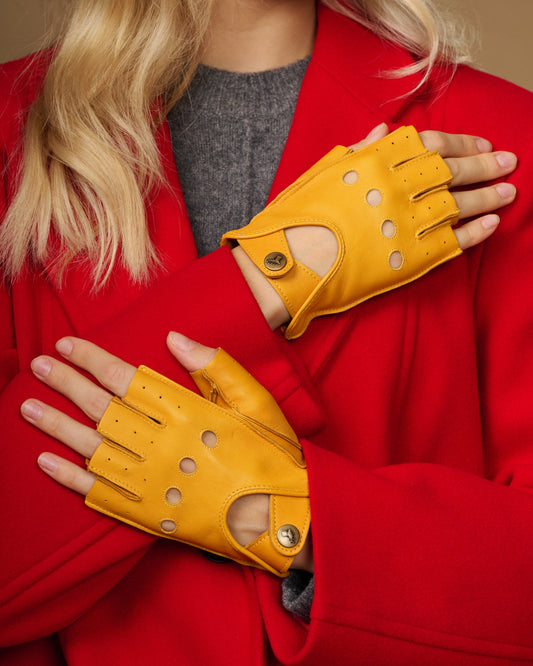 Selena (jaune) - Gants de conduite classiques sans doigts en cuir d’agneau pour femme